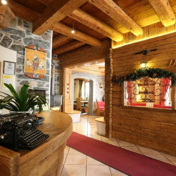 Albergo Centrale, hotel Forni di Soprában