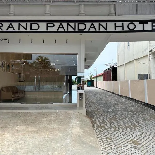 GRAND PANDAN HOTEL, hotel v destinaci Halangan