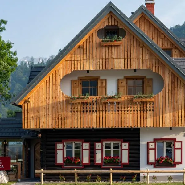 Guesthouse & Camping Danica Bohinj, hotel u gradu Zgornja Sorica