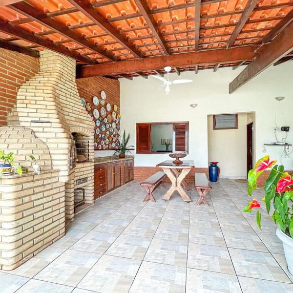 Casa com churrasqueira e piscina em Itanhaem - Foto 2