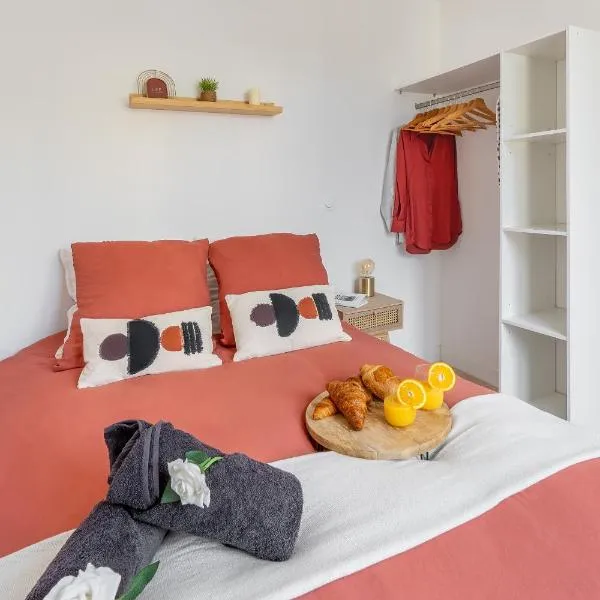 L'écrin des Bois - Proche aéroport Beauvais, Chantilly, forêt de Hez-Froidmont, parking public gratuit, Wifi & Netflix, hotel em Clermont