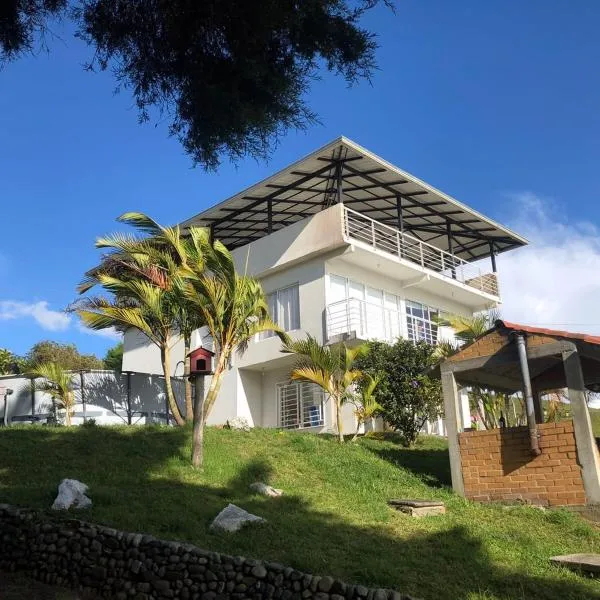 Lago calima home, hotel em Darién