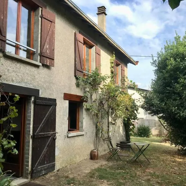 Maison chaleureuse et calme, hotell i Panazol