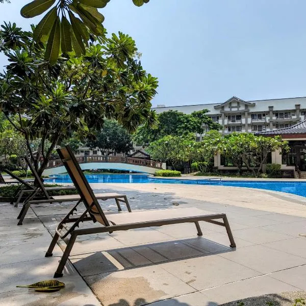 Acacia Estates' The Getaway Taguig Jade Tower, Hotel in Manila