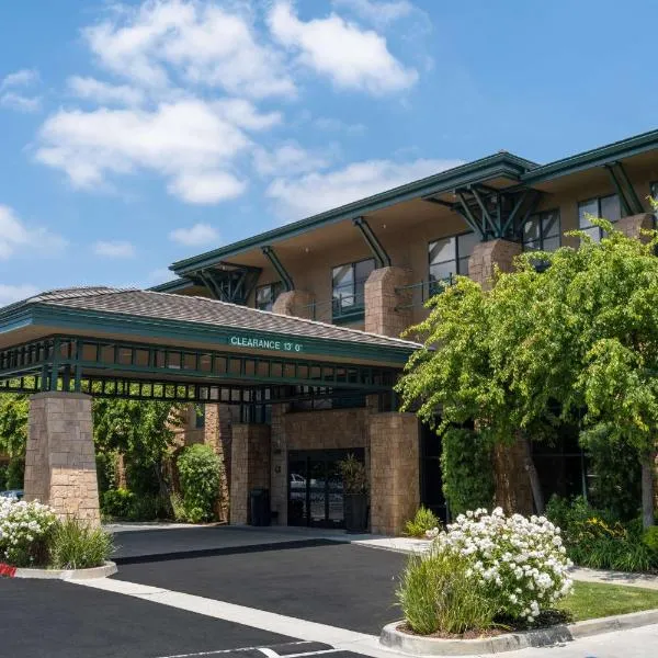 Hampton Inn & Suites Agoura Hills, hotel v destinaci Agoura Hills