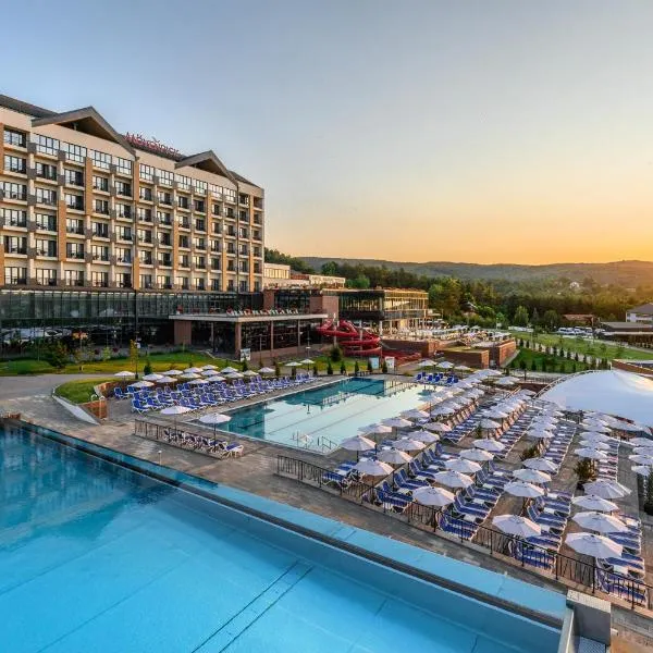 Movenpick Resort and Spa Fruske Terme, hotel di Vrdnik