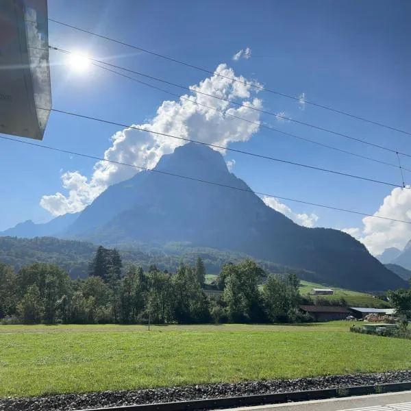 Bom descanso, hotel di Glarus