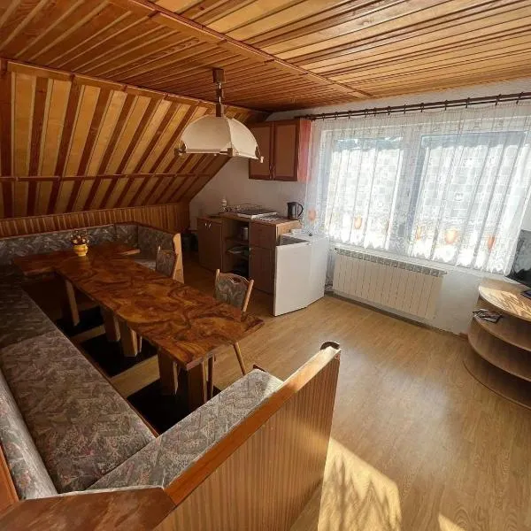 Willa Koniaków, hotel a Koniaków