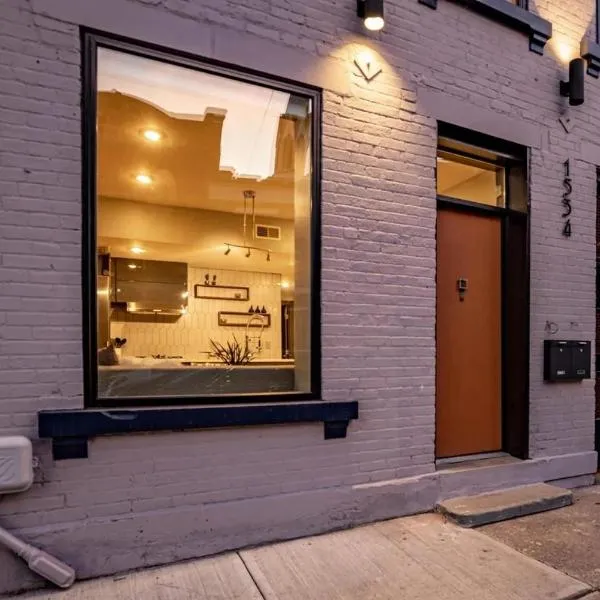 Cozy Apartment in Historic OTR, khách sạn ở Cincinnati