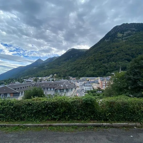 Cauterets Charmant Studio 4 personnes, hotel v destinaci Cauterets
