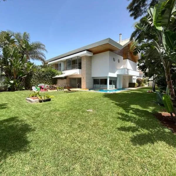 Belle Villa à Bouznika plage - Golf Bouzbay, Hotel in Bouznika