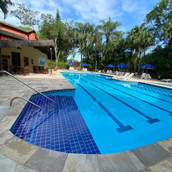 Flat 233 Riviera de São Lourenço, Bertioga Amarílis 3 piscinas climatizadas, SKY 170 canais carregador veiculo elétrico, Apartamento Duplex inteiro, cozinha equipada completa, serviço de praia final semana, limpeza e trocas diária de toalhas,, hotel v destinaci Riviera de São Lourenço