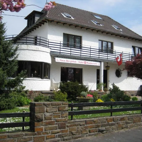 Hotel Haus Bergblick, hotel v destinaci Rheinbreitbach