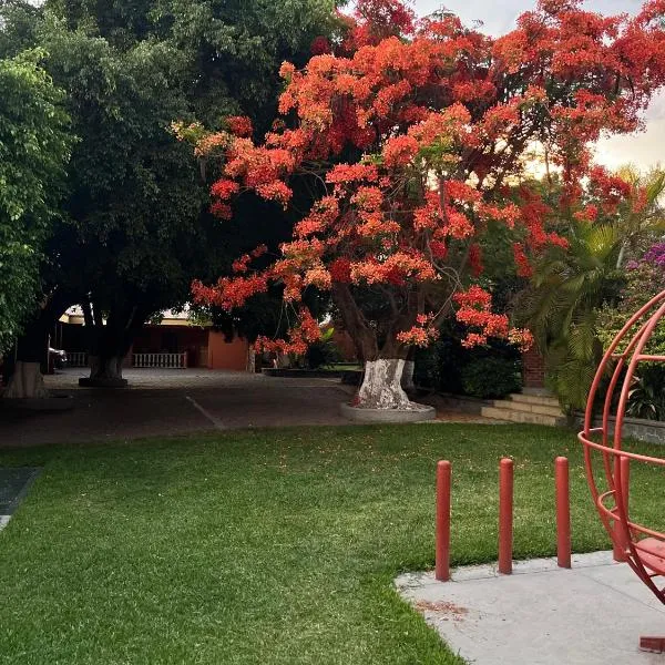 Hotel Posada Andaluz, hotel in Mazatepec