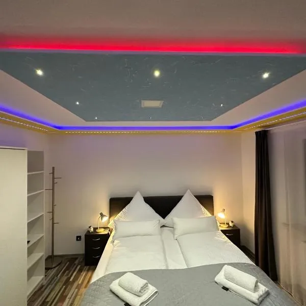 노이부르크 안 데어 도나우에 위치한 호텔 Modern Apartments Neuburg 4 - TOP NEU - 2 Zimmer, Komfort, Balkon, Wi-Fi, Smart TV, Große Dusche, Küche