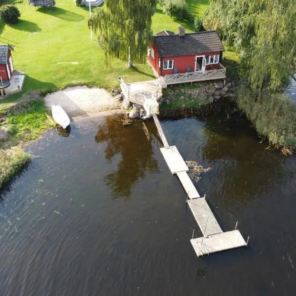 Private Lake Cabin, hotel en Huskvarna