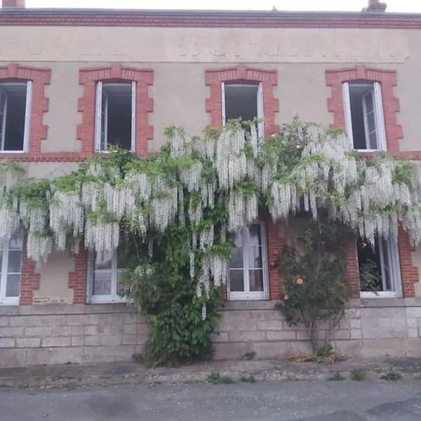 les glycines – hotel w mieście Saint-Marien
