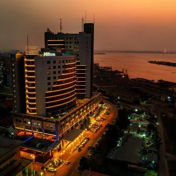 Hilton Kinshasa, hôtel à Kinshasa