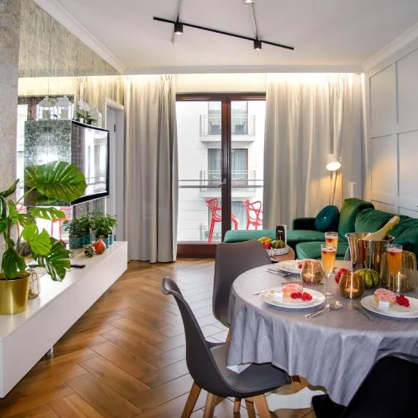 Maya's Flats & Resorts 34 - Chmielna 73, hotel in Gdańsk