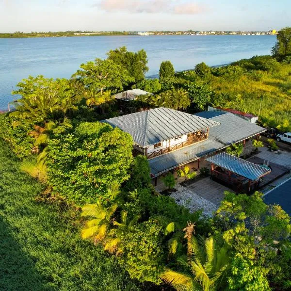 Sutopia Holiday Resort, hotel in Paramaribo