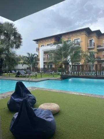 Forest View apartment F9, hotel in Amdalai