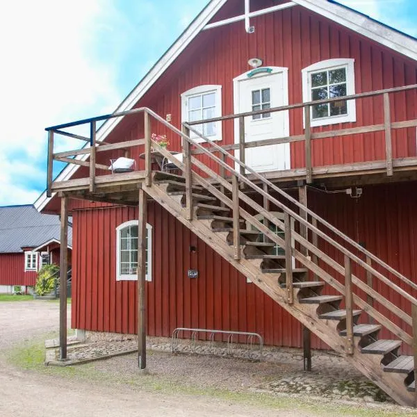 Ängagården - Gårdslyckan, hotel in Långhult