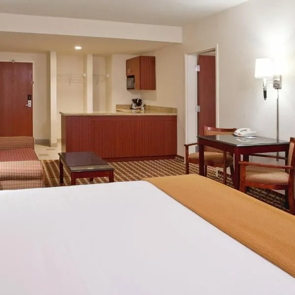 Holiday Inn Express Hotel & Suites Ohio State University- OSU Medical Center by IHG, מלון בקולומבוס