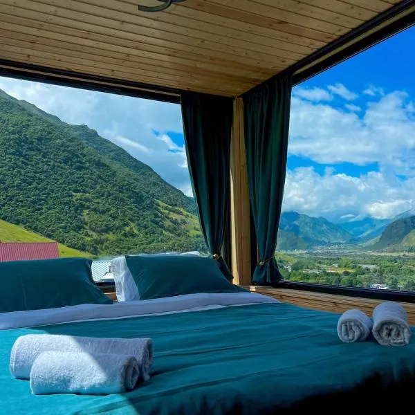 Kazbegi Inn Cottages, hotel v destinaci Stepancminda