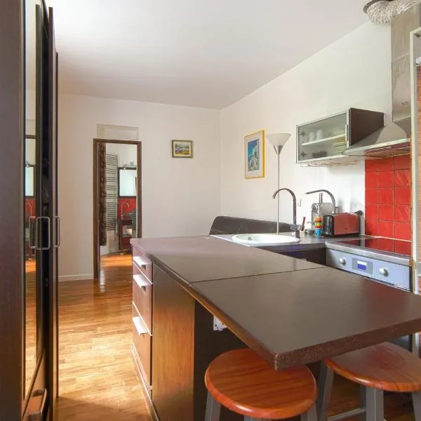 Comfortable townhouse in the heart of Paris