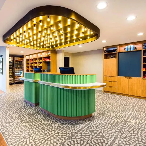 Courtyard by Marriott Philadelphia Airport - photo 2