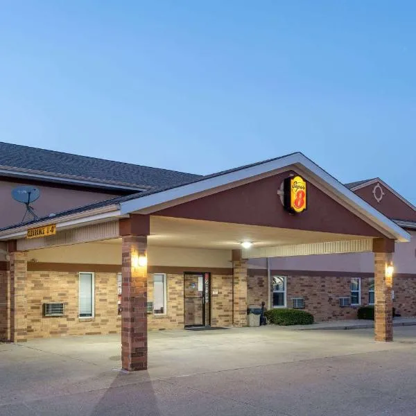 Super 8 by Wyndham Mattoon, hotel in Mattoon