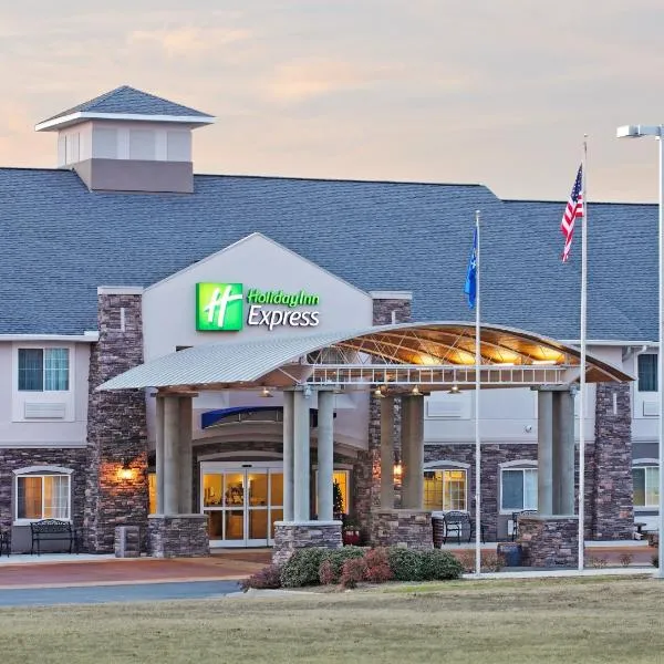 Holiday Inn Express Monticello, an IHG Hotel, ξενοδοχείο σε Warren