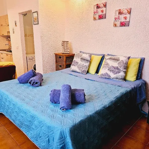Rena Majore Punta dell Aquila, hotel v destinaci Aglientu