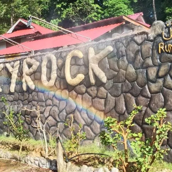 SKYROCK VILLA, hotel in Sungai Lembing