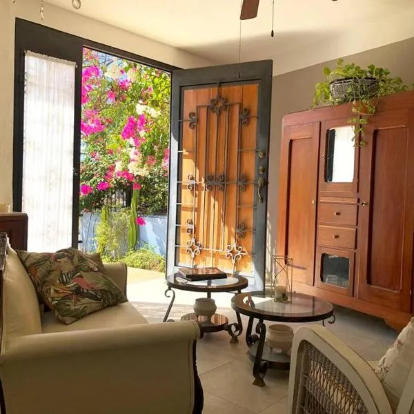 Casa Eugenia 35 / Centro Histórico, ξενοδοχείο σε Campeche