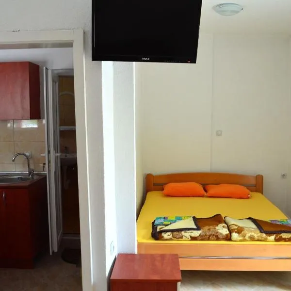 Apartmani Tomar – hotel w mieście Star Dojran