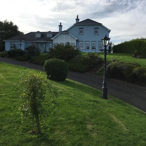 Garrenmore Lodge B&B, hotel in Holycross