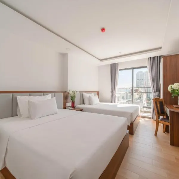 GoldCoast Hotel Nha Trang, hotell i Dien Khanh