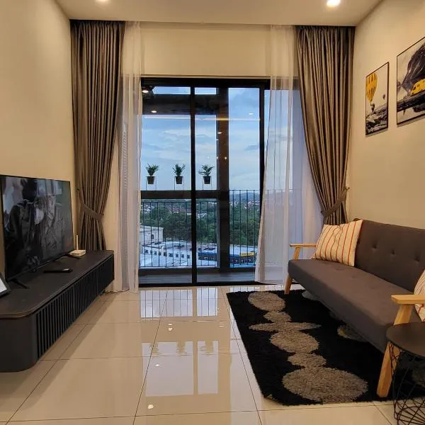 Sky Trees at AEON Bukit Indah with Netflix and Wifi, hotel in Johor Bahru