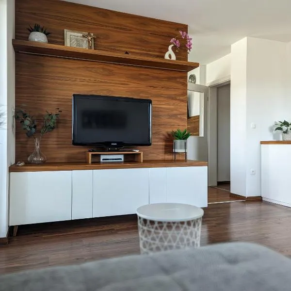 Domen's cozy rentals, hotel v destinaci Kranj