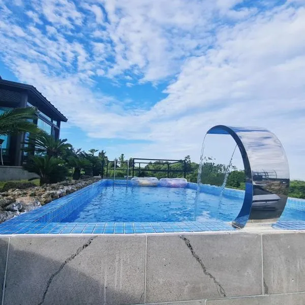 Sunshine Aewol Entire House, hotel in Jeju