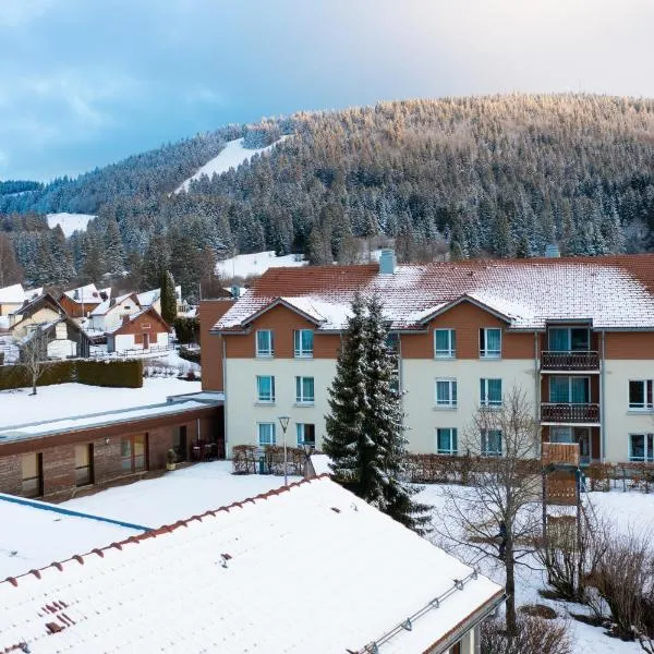 Azureva Métabief, hotel di Longevilles-Mont-dʼOr