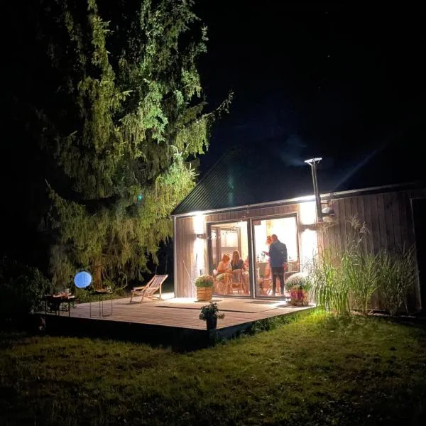 Domki Skandynawskie nad Pilicą, Duży Domek, hotel v destinaci Krzemień