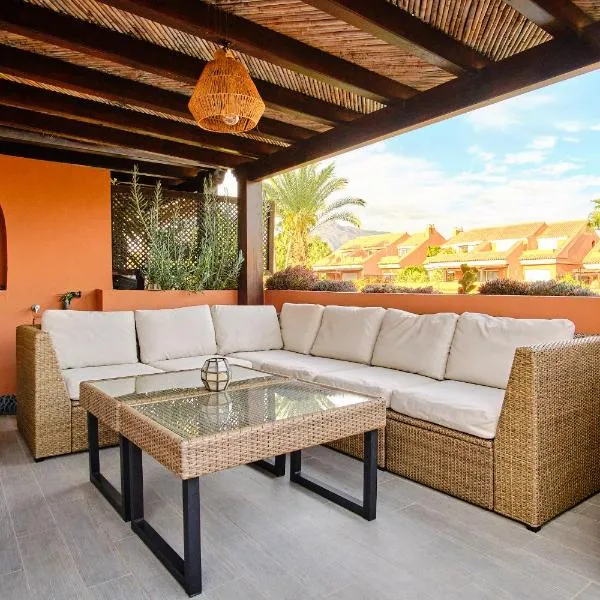 Beautiful duplex penthouse near Puerto Banus, viešbutis Marbeljoje