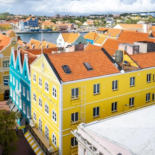 La Casa Amarilla Apartments, готель у місті Віллемстад