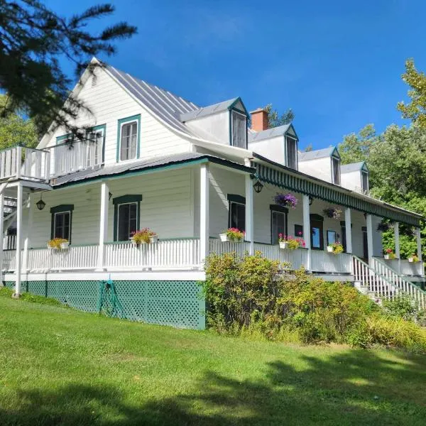 Auberge des Nuages, hotell i La Malbaie