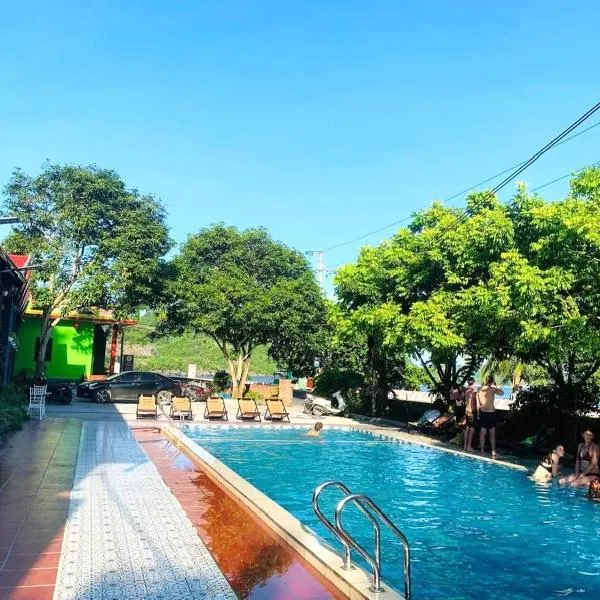 Woodstock Beach Camp, hotel en Cat Ba