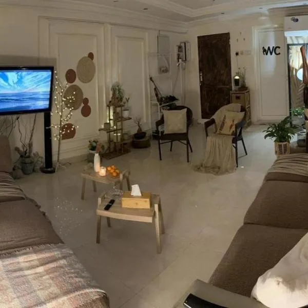 شقة مفروشة في المسعودي, khách sạn ở Al Mu‘taraḑ