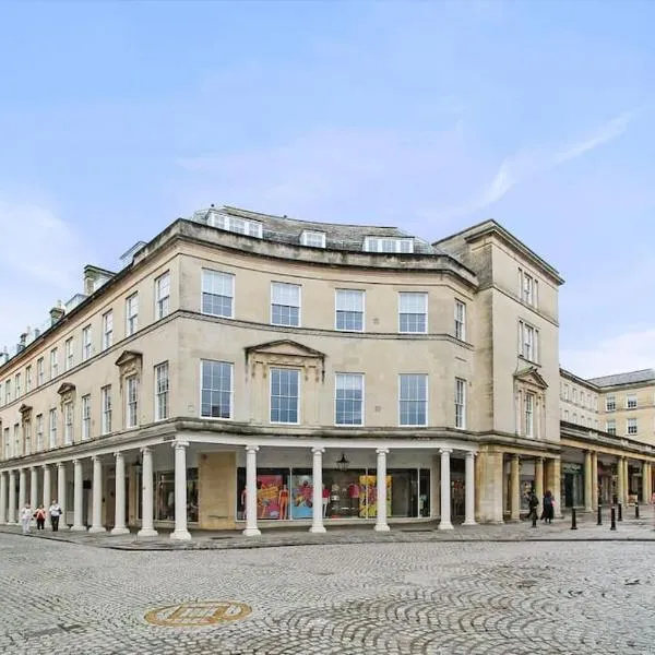 Haus of Sulis, City Centre Apartment with Lift Access, hotel a Bath