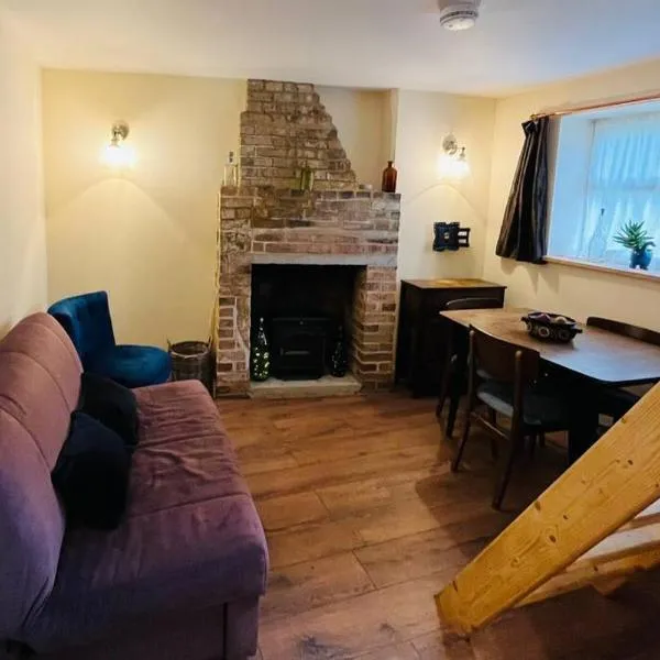 Cute and Cosy Little Cottage, hotel em Heathfield